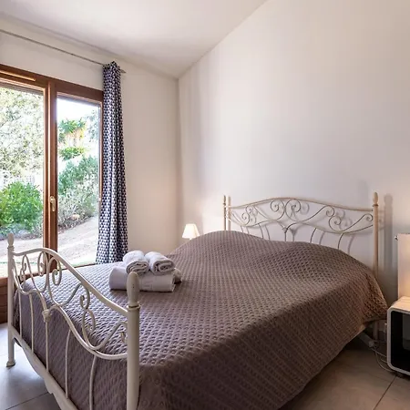 Holiday home Bollaccia - Vue Avec Piscine *